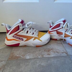 Moolah Multicolor Kicks - Womens Size 7